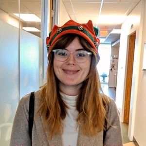 Meet your Posher, Laura